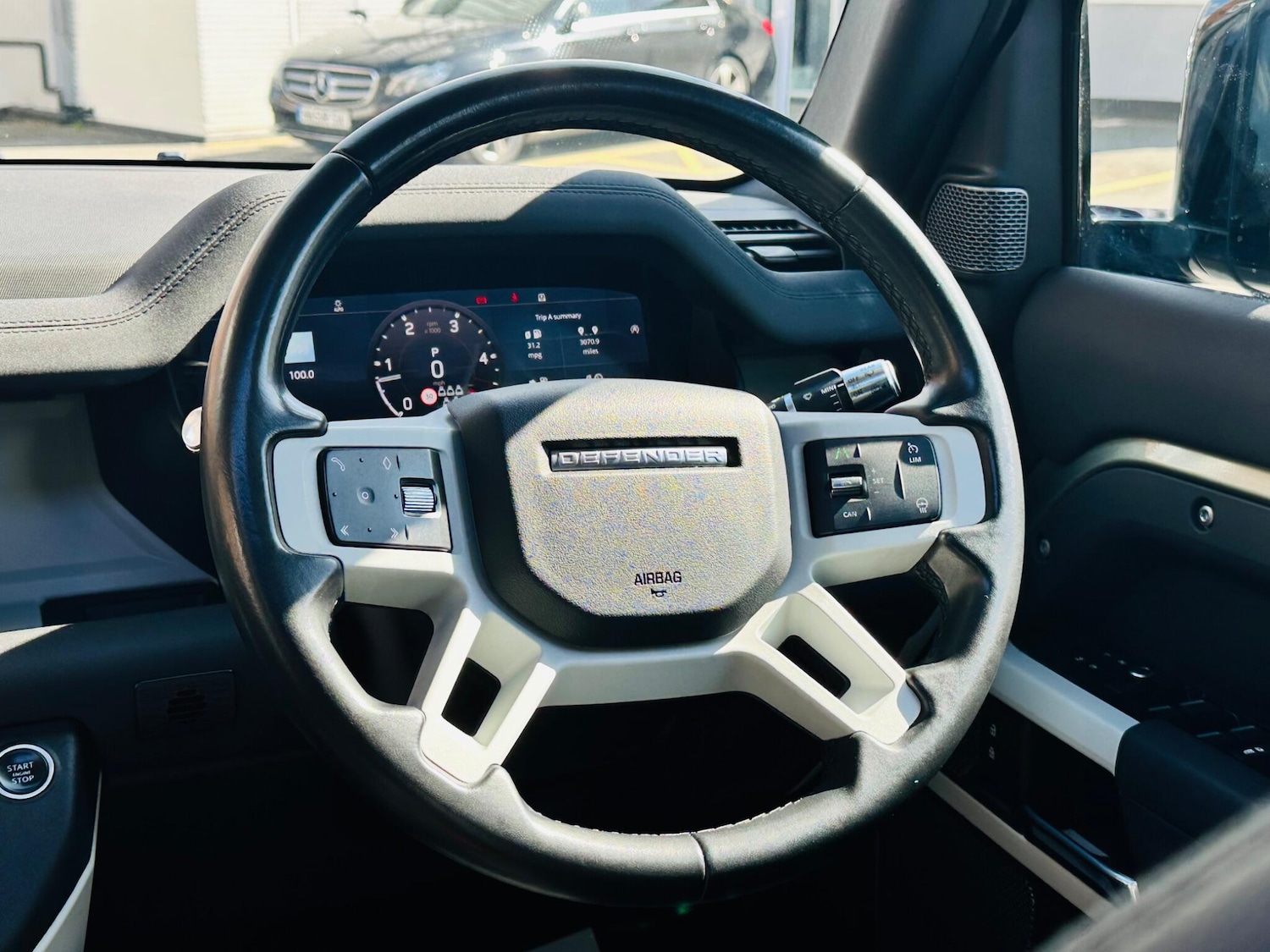 Used Land Rover Defender 110 for sale - 75838148: Photo 46