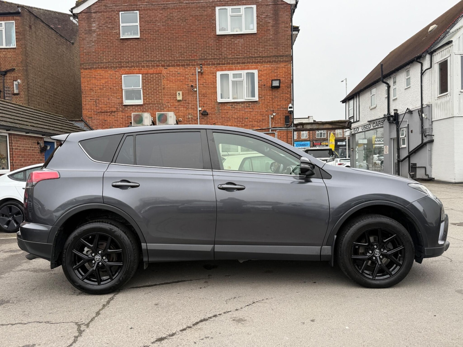 Used Toyota RAV4 2018 for sale - 77794437: Photo 12