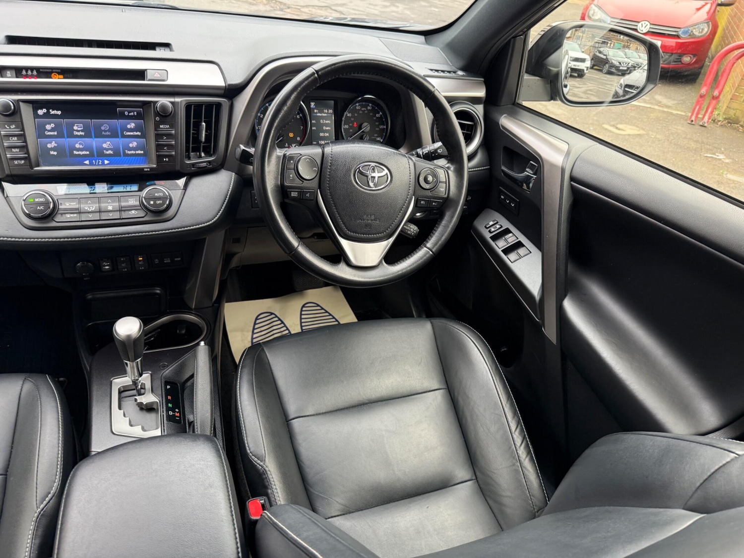 Used Toyota RAV4 2018 for sale - 77794437: Photo 20