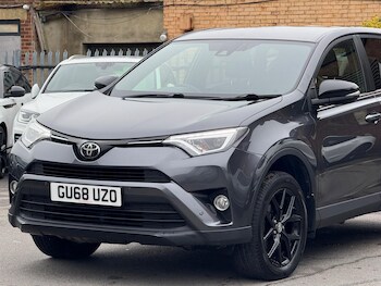 Used Toyota RAV4 2018 for sale - 77794437: Photo