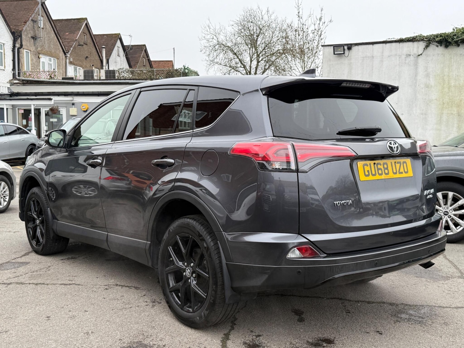 Used Toyota RAV4 2018 for sale - 77794437: Photo 8