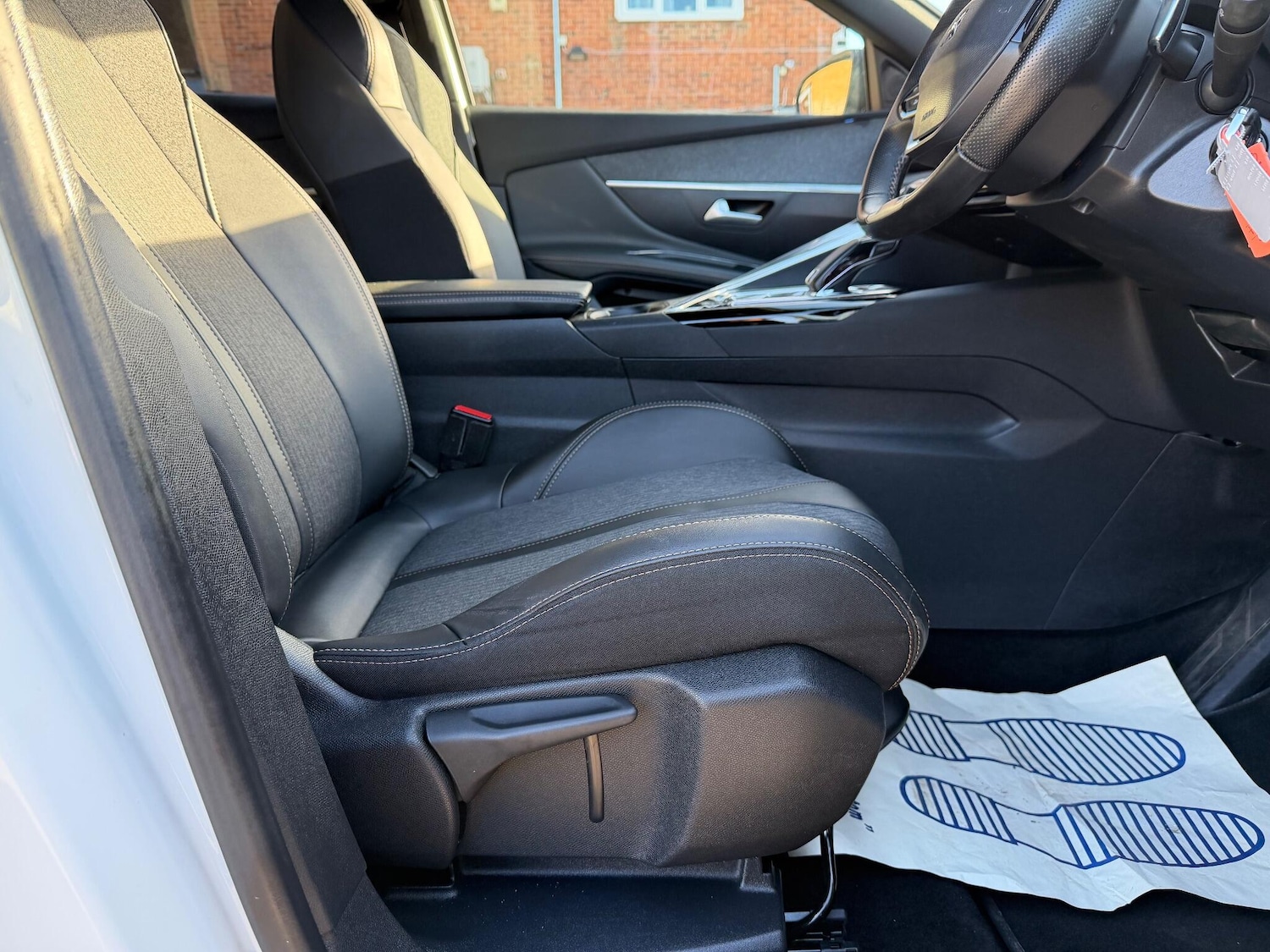 Used Peugeot 3008 2020 for sale - 76997119: Photo 15