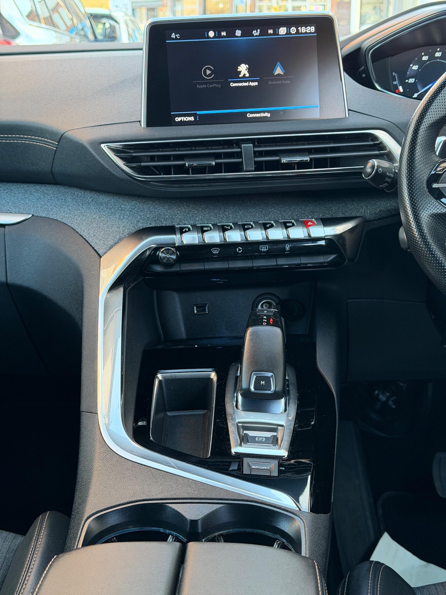 Used Peugeot 3008 2020 for sale - 76997119: Photo 31