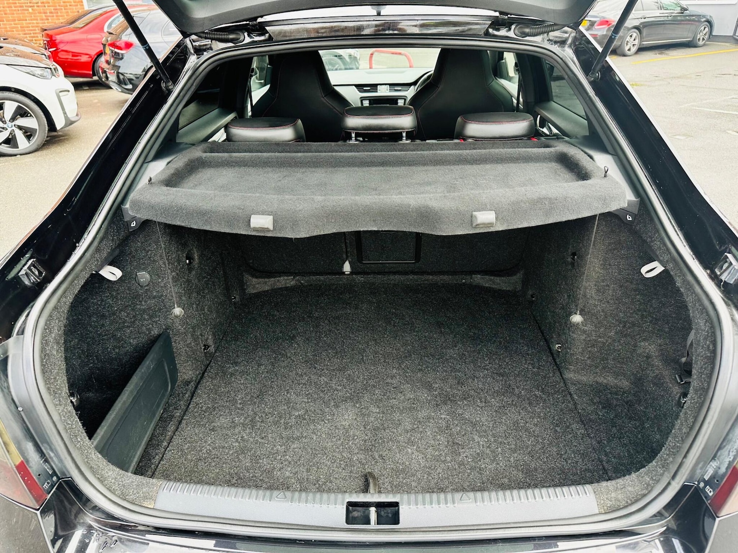 Vehicle 44