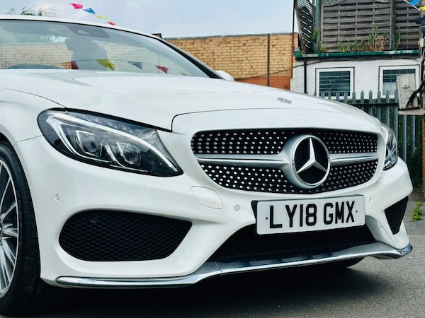 Used Mercedes-Benz C-Class 2018 for sale - 74837985: Photo 2