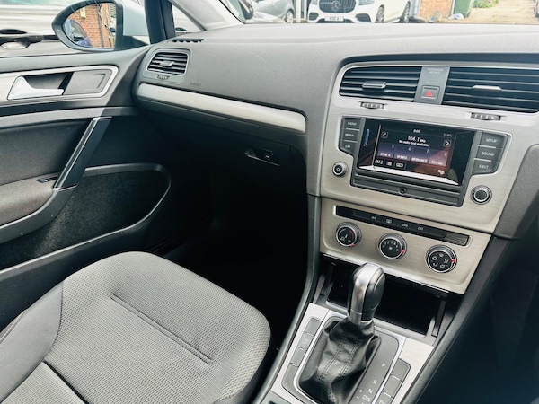 Used Volkswagen Golf 2025 for sale - 75719809: Photo 21