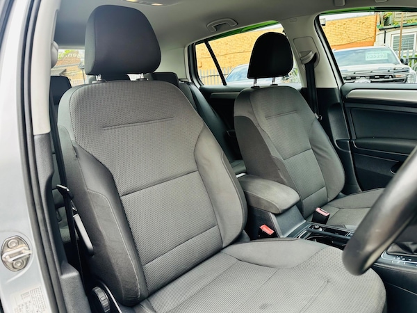 Used Volkswagen Golf 2025 for sale - 75719809: Photo 29