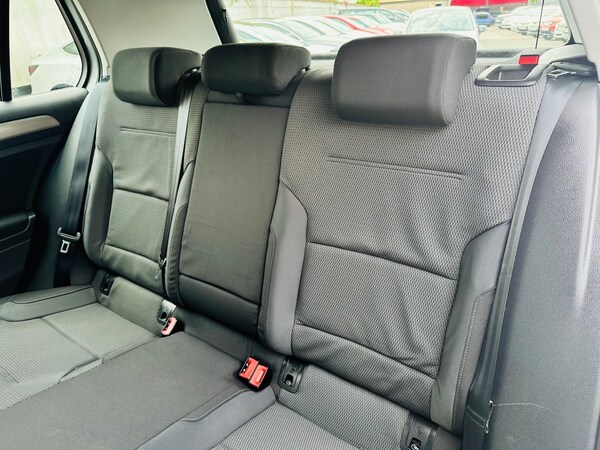 Used Volkswagen Golf 2025 for sale - 75719809: Photo 32