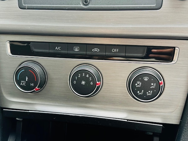 Used Volkswagen Golf 2025 for sale - 75719809: Photo 39