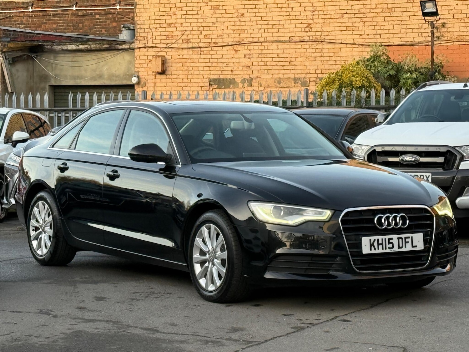Used Audi A6 Saloon for sale - 76953252: Photo 1