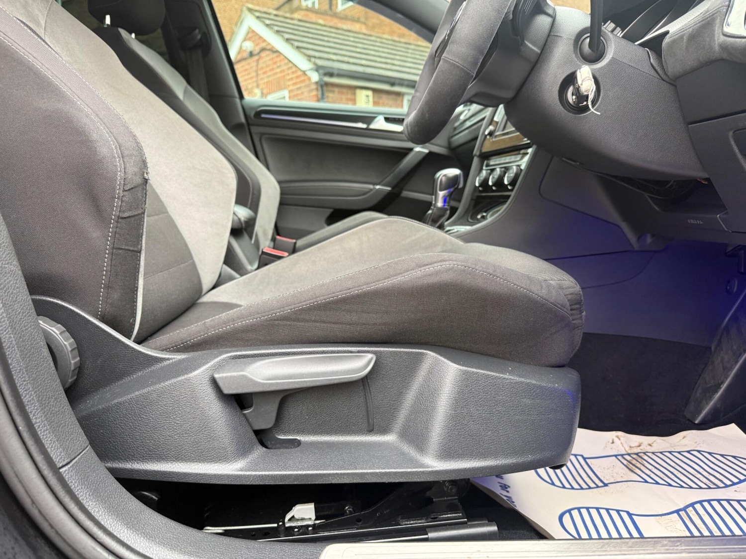 Used Volkswagen Golf 2017 for sale - 77142919: Photo 24