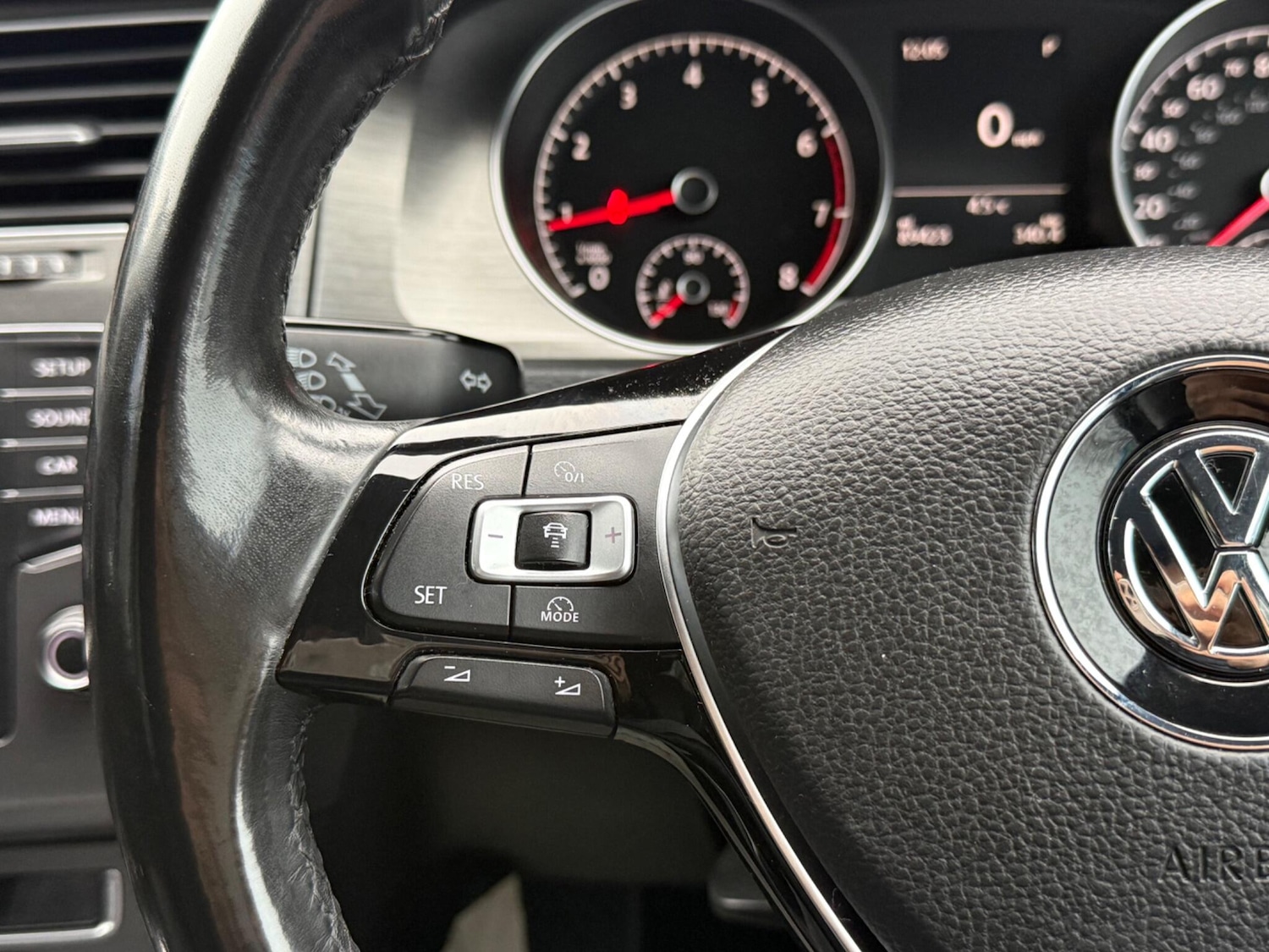 Used Volkswagen Golf 2017 for sale - 77142919: Photo 36