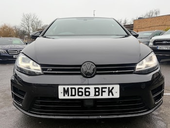 Used Volkswagen Golf 2017 for sale - 77142919: Photo