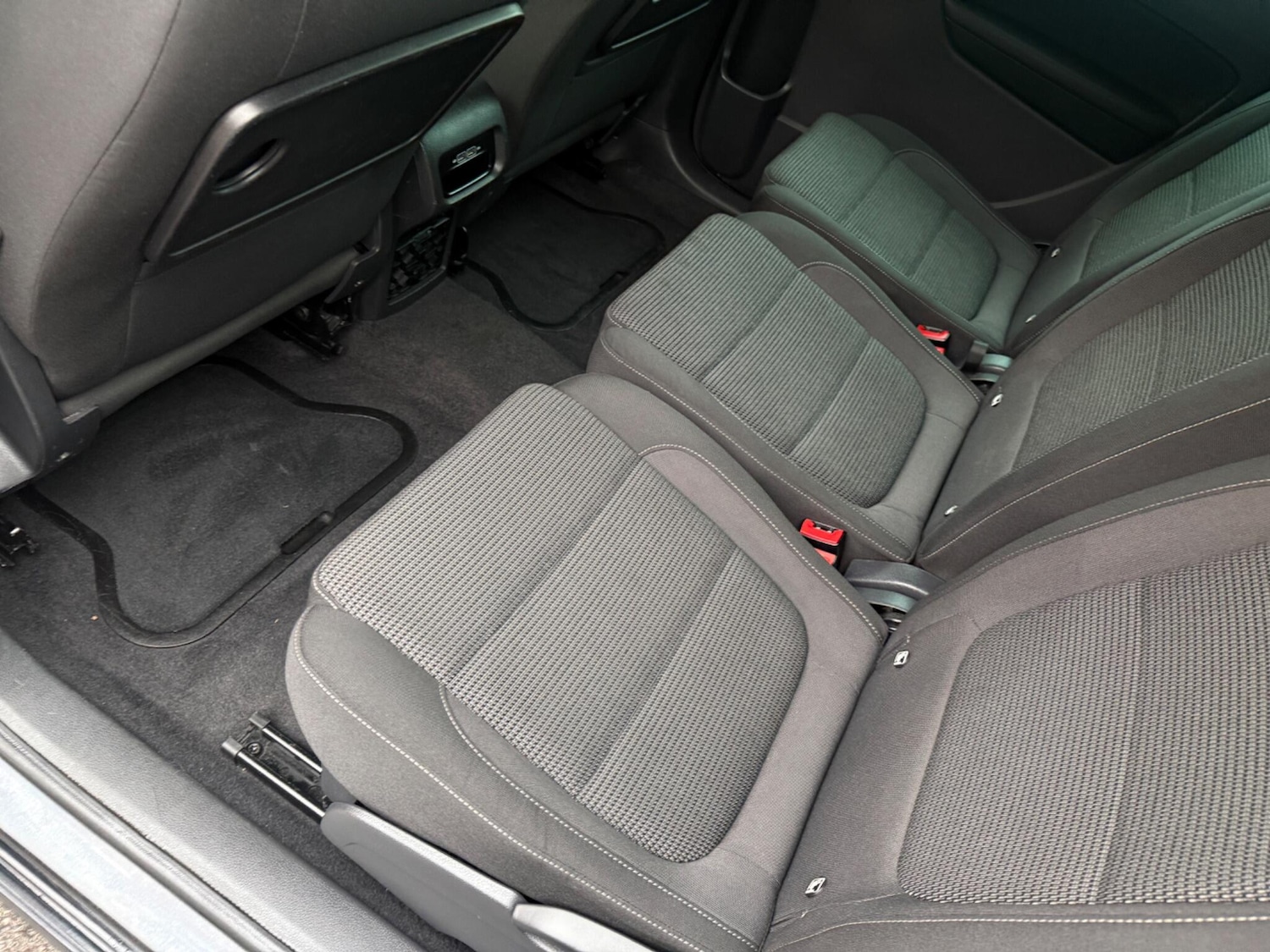 Used Volkswagen Sharan 2019 for sale - 77386389: Photo 23