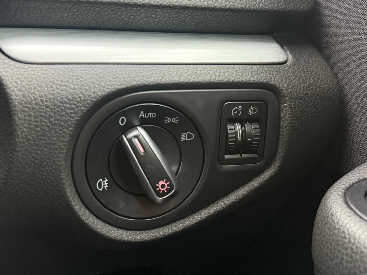 Used Volkswagen Sharan 2019 for sale - 77386389: Photo 34