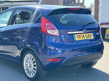 Used Ford Fiesta 2014 for sale - 77939385: Photo