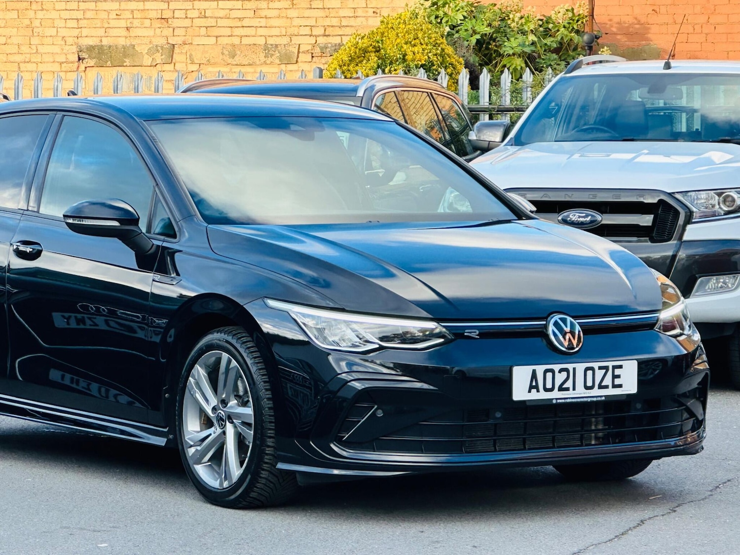Used Volkswagen Golf 2021 for sale - 76360168: Photo 2
