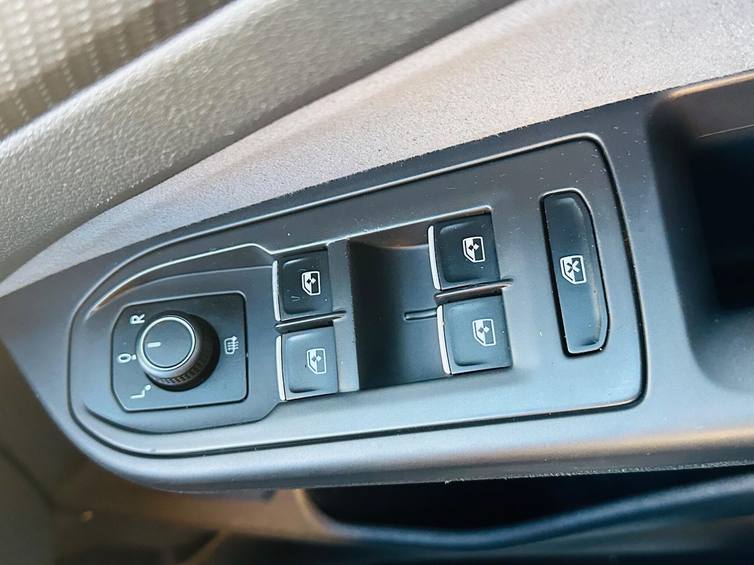 Used Volkswagen Golf 2021 for sale - 76360168: Photo 28
