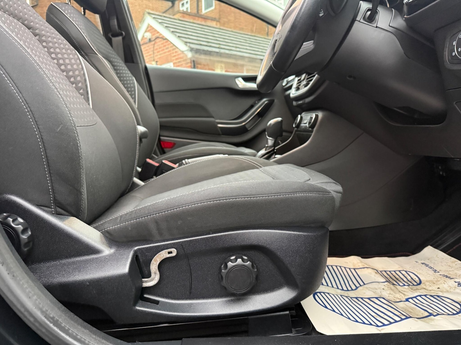 Used Ford Fiesta 2017 for sale - 76585110: Photo 24