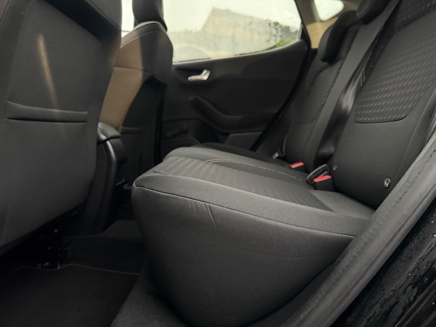 Used Ford Fiesta 2017 for sale - 76585110: Photo 27