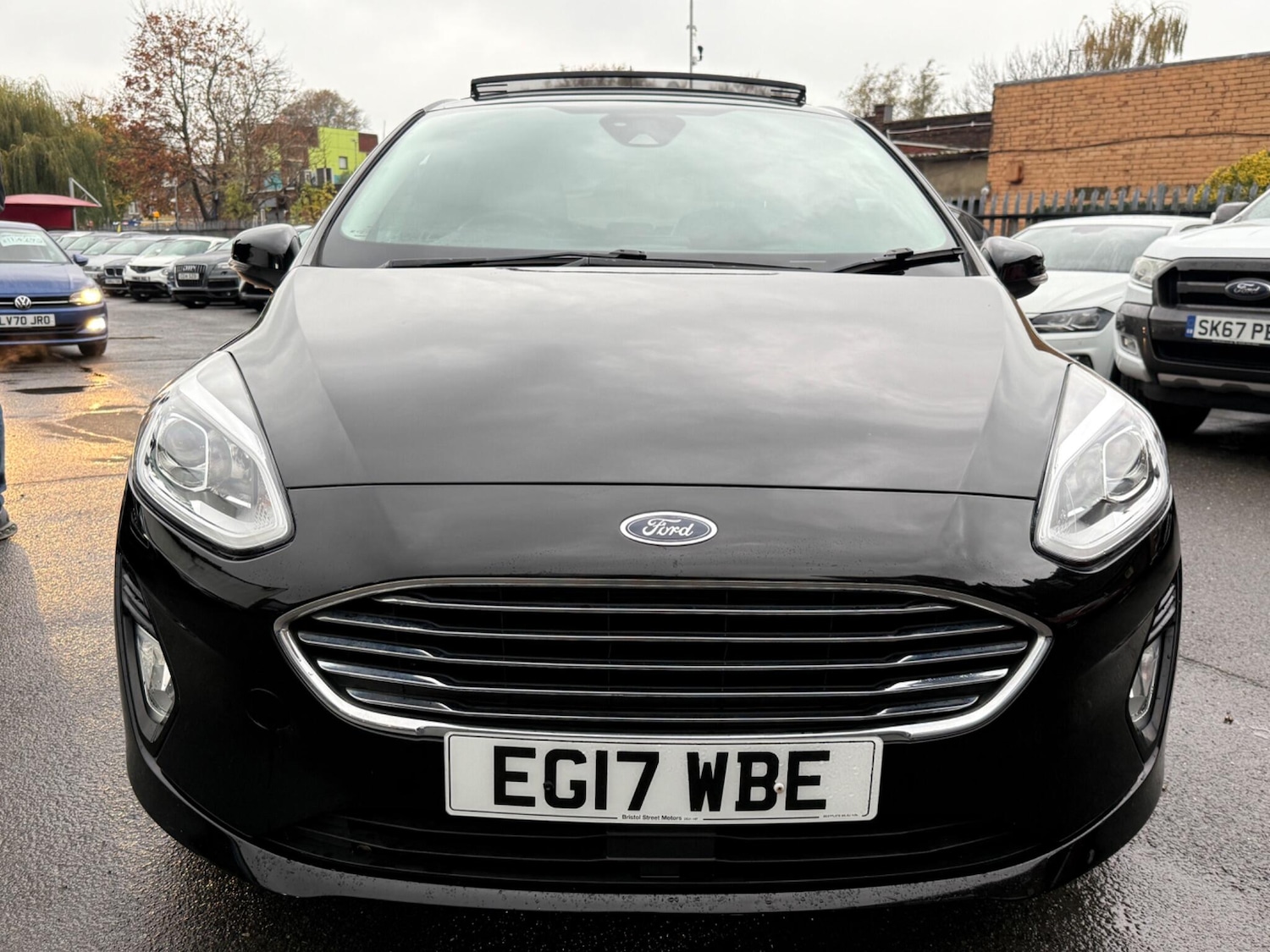 Used Ford Fiesta 2017 for sale - 76585110: Photo 3