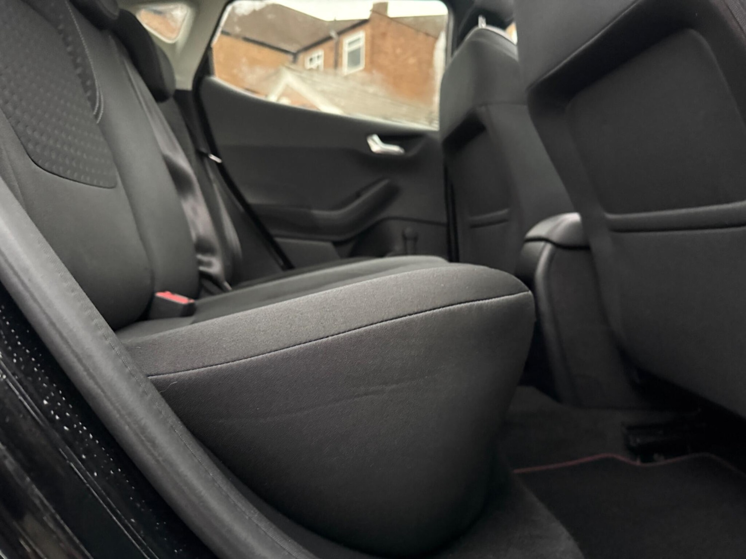 Used Ford Fiesta 2017 for sale - 76585110: Photo 30