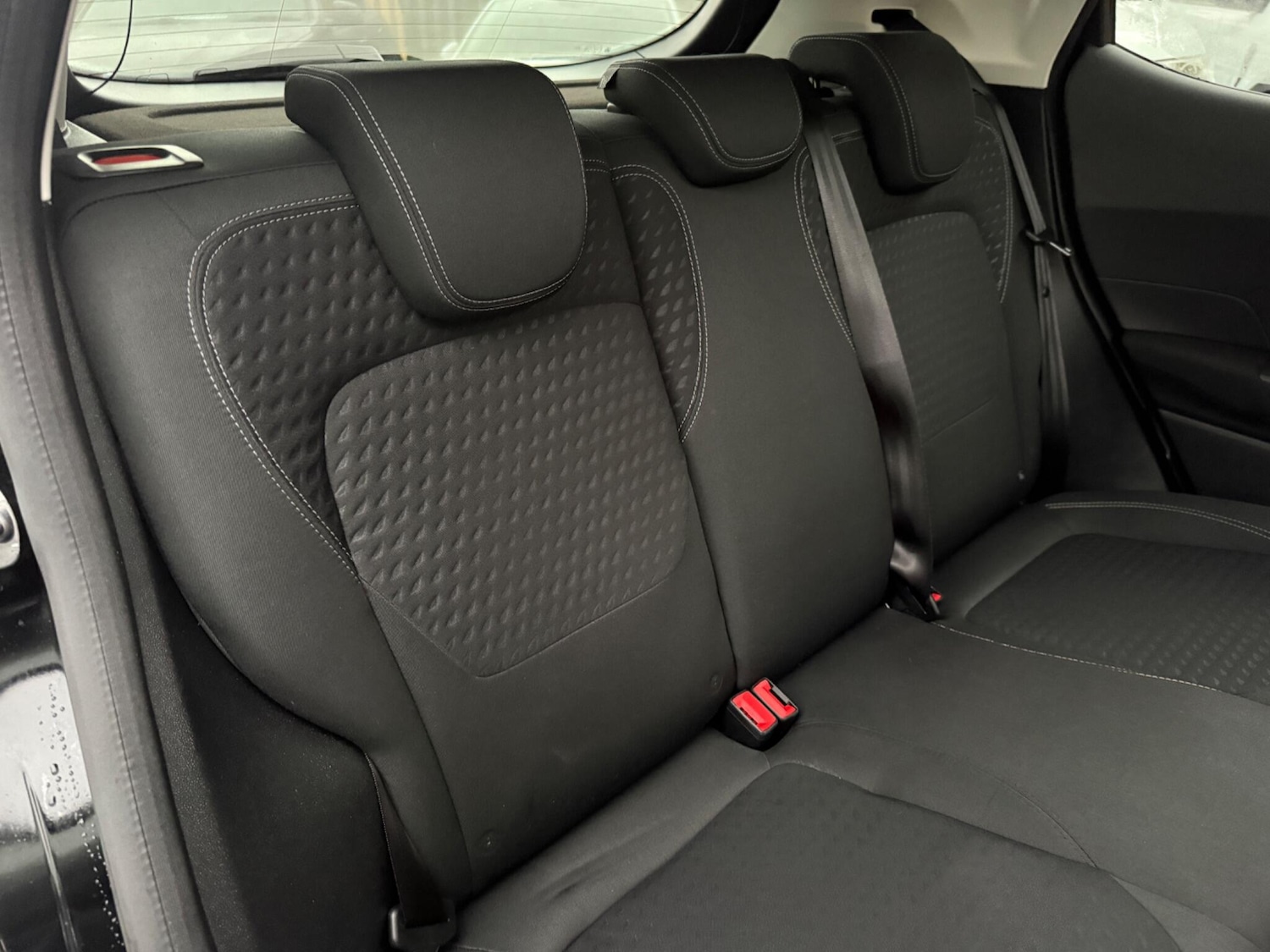 Used Ford Fiesta 2017 for sale - 76585110: Photo 32