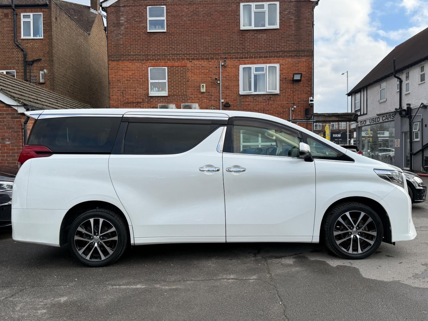 Used Toyota Alphard 2025 for sale - 77345112: Photo 13