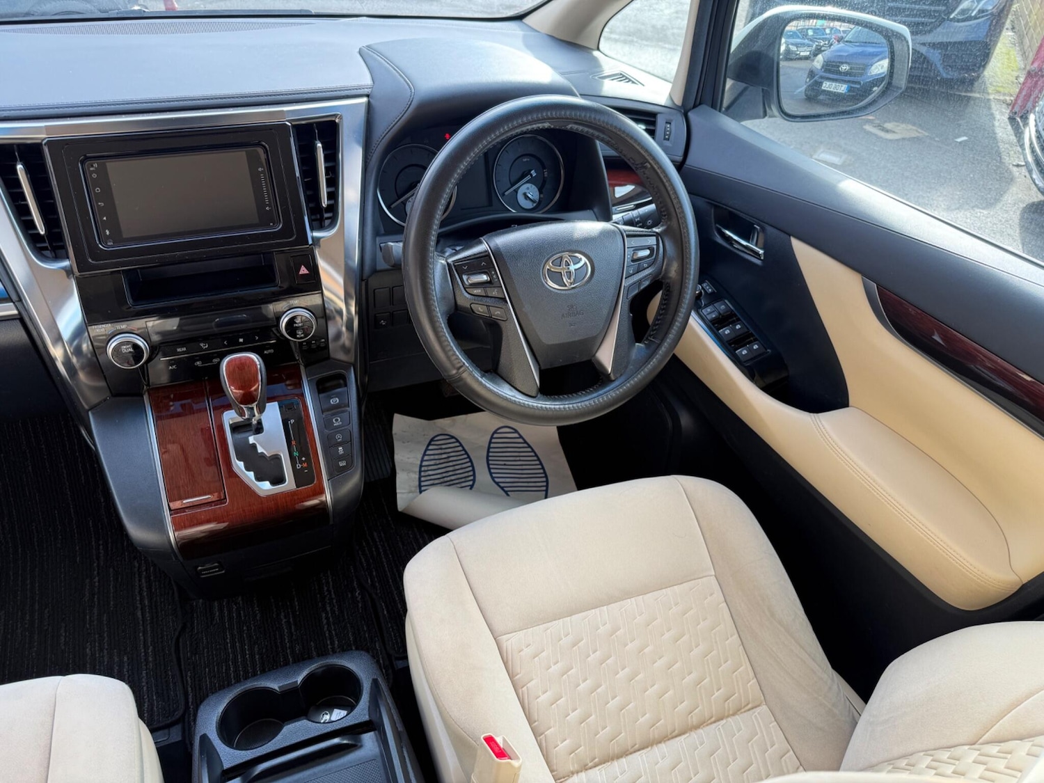 Used Toyota Alphard 2025 for sale - 77345112: Photo 19