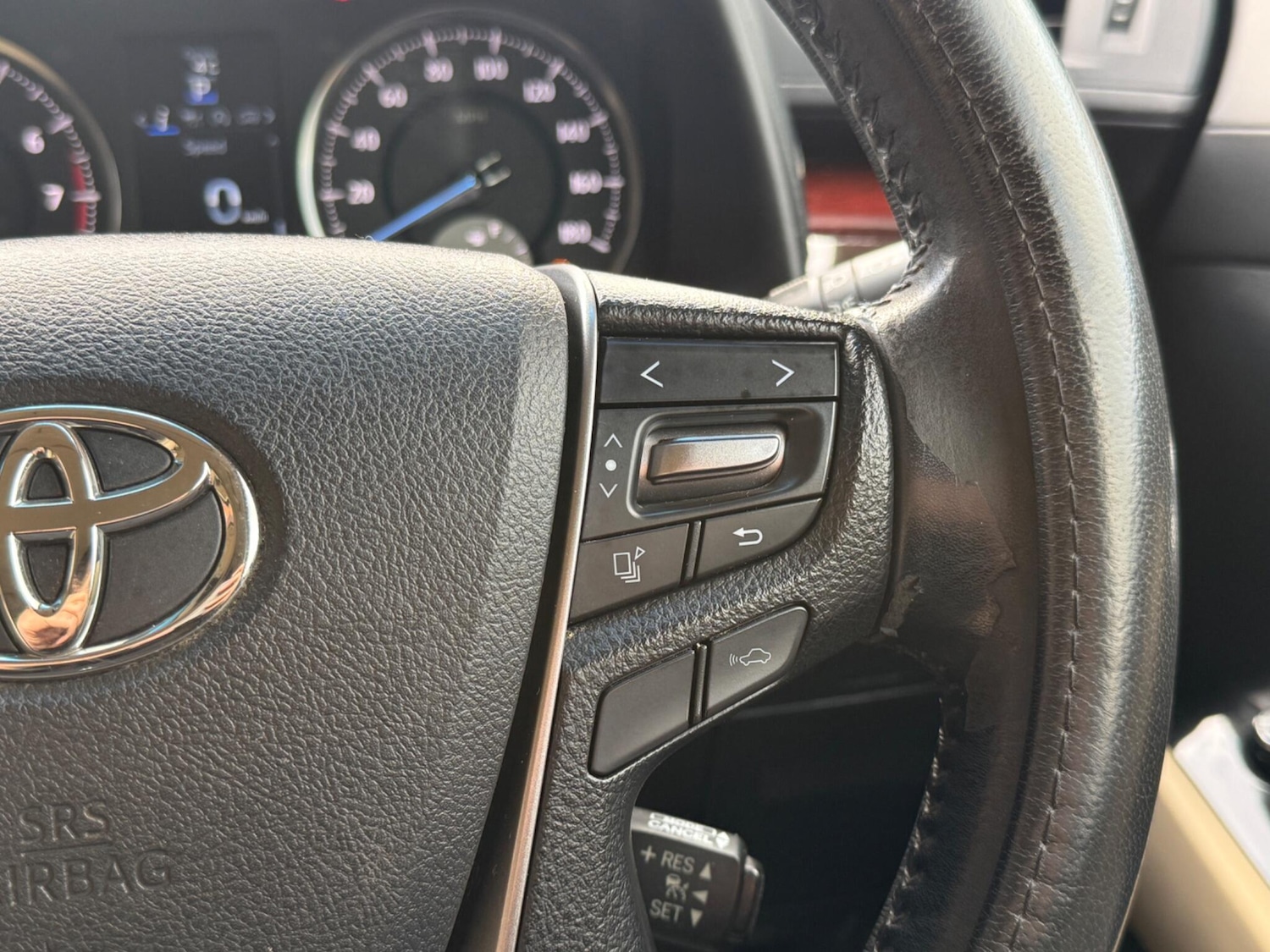 Used Toyota Alphard 2025 for sale - 77345112: Photo 35