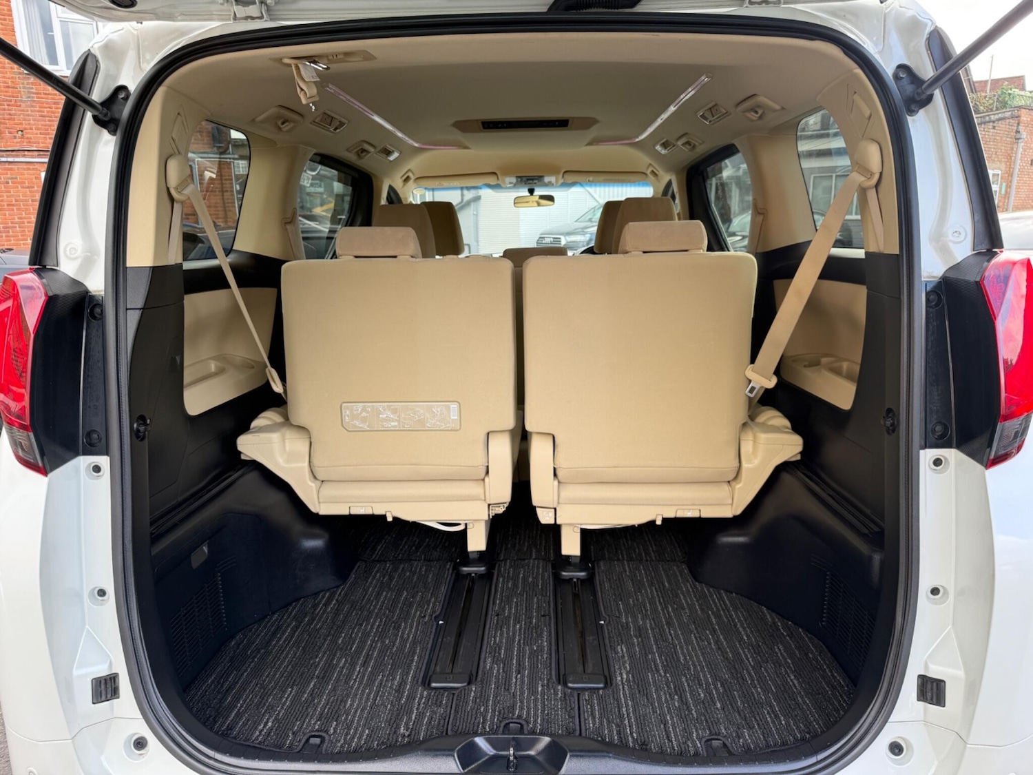 Used Toyota Alphard 2025 for sale - 77345112: Photo 50