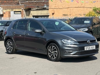 Used Volkswagen Golf 2020 for sale - 75564125: Photo