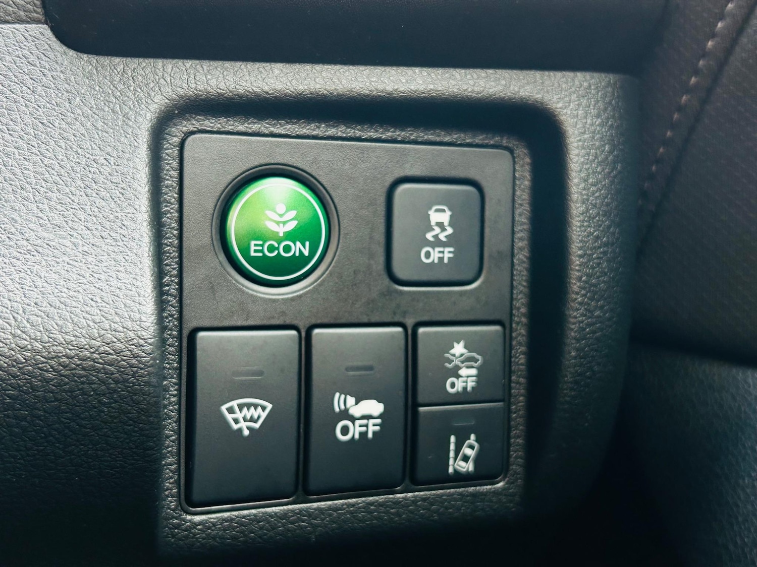 Vehicle 33