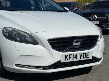 Used Volvo V40 2014 for sale - 78362563: Photo
