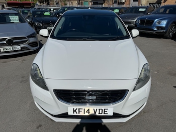 Used Volvo V40 2014 for sale - 78362563: Photo