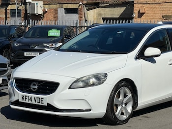 Used Volvo V40 2014 for sale - 78362563: Photo