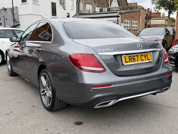 Used Mercedes-Benz E Class 2017 for sale - 76227028: Photo 2