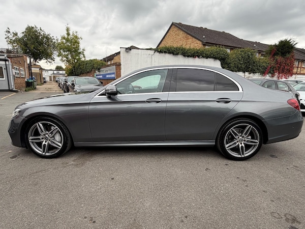 Used Mercedes-Benz E Class 2017 for sale - 76227028: Photo 3
