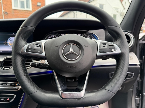 Used Mercedes-Benz E Class 2017 for sale - 76227028: Photo 41