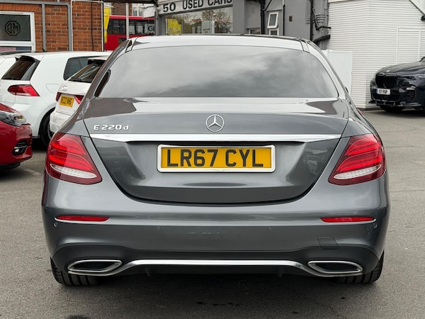 Used Mercedes-Benz E Class 2017 for sale - 76227028: Photo 4