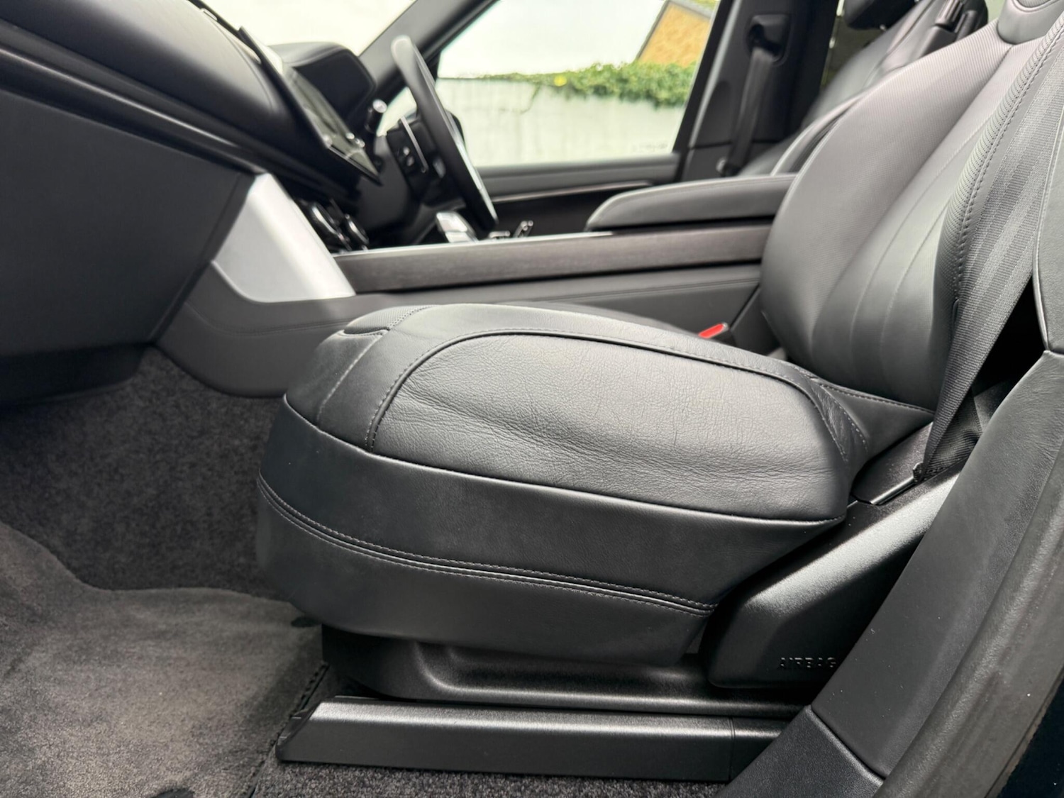 Used Land Rover Range Rover 2023 for sale - 76658998: Photo 51