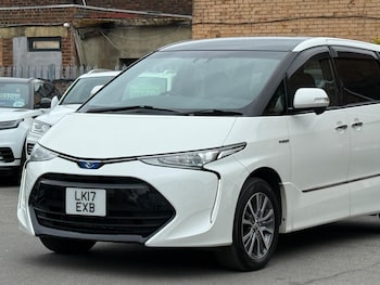 Used Toyota Estima 2017 for sale - 77768711: Photo