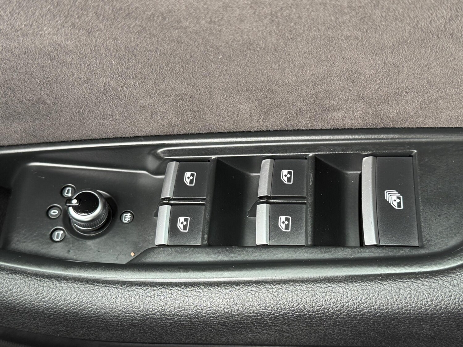 Used Audi A5 Cabriolet for sale - 76227345: Photo 25