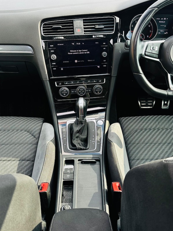 Used Volkswagen Golf 2019 for sale - 76215323: Photo 15
