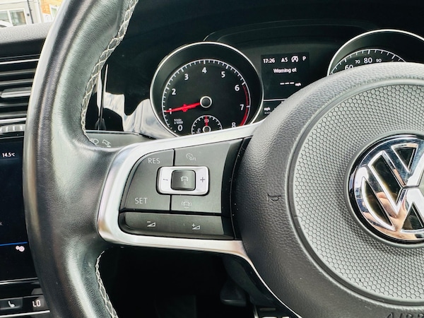 Used Volkswagen Golf 2019 for sale - 76215323: Photo 32