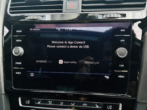 Used Volkswagen Golf 2019 for sale - 76215323: Photo 38