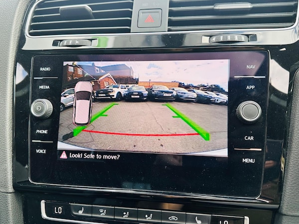 Used Volkswagen Golf 2019 for sale - 76215323: Photo 39