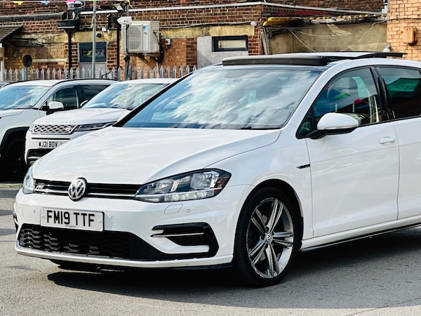 Used Volkswagen Golf 2019 for sale - 76215323: Photo 3