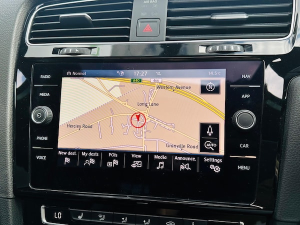 Used Volkswagen Golf 2019 for sale - 76215323: Photo 40