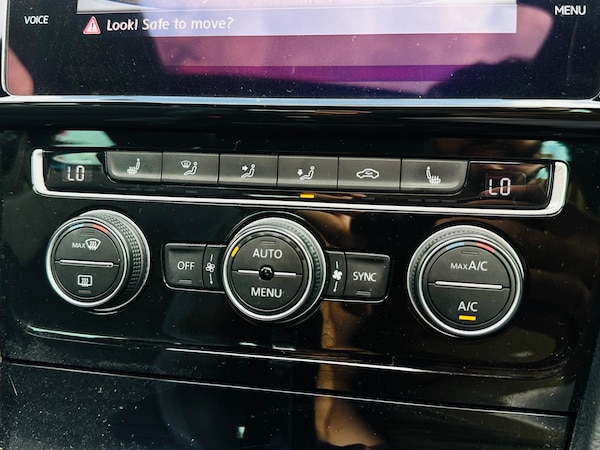 Used Volkswagen Golf 2019 for sale - 76215323: Photo 54